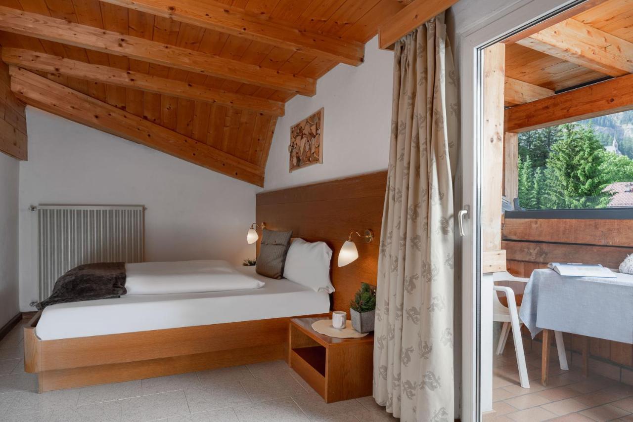 A. Paolo Apartments Vigo di Fassa Eksteriør billede