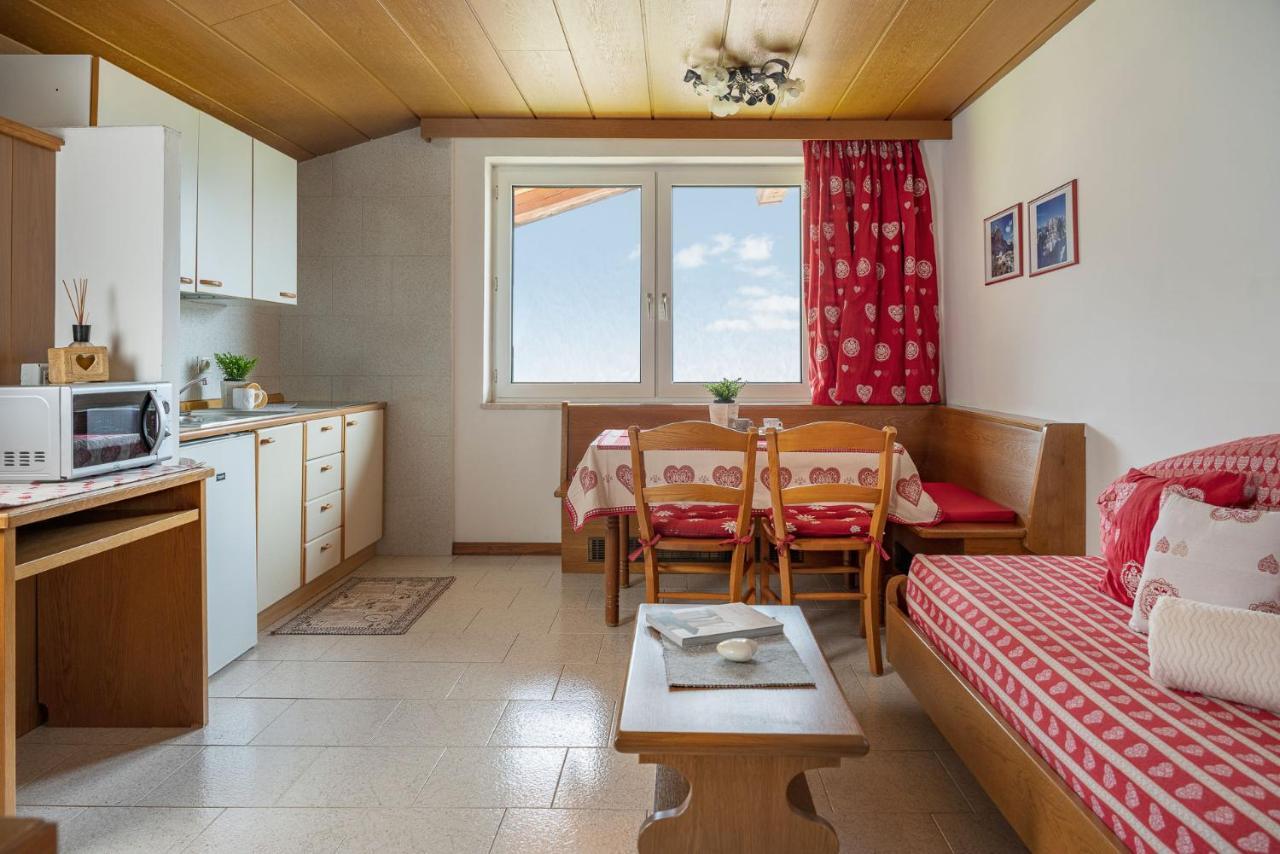 A. Paolo Apartments Vigo di Fassa Eksteriør billede
