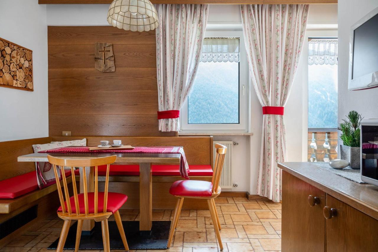 A. Paolo Apartments Vigo di Fassa Eksteriør billede
