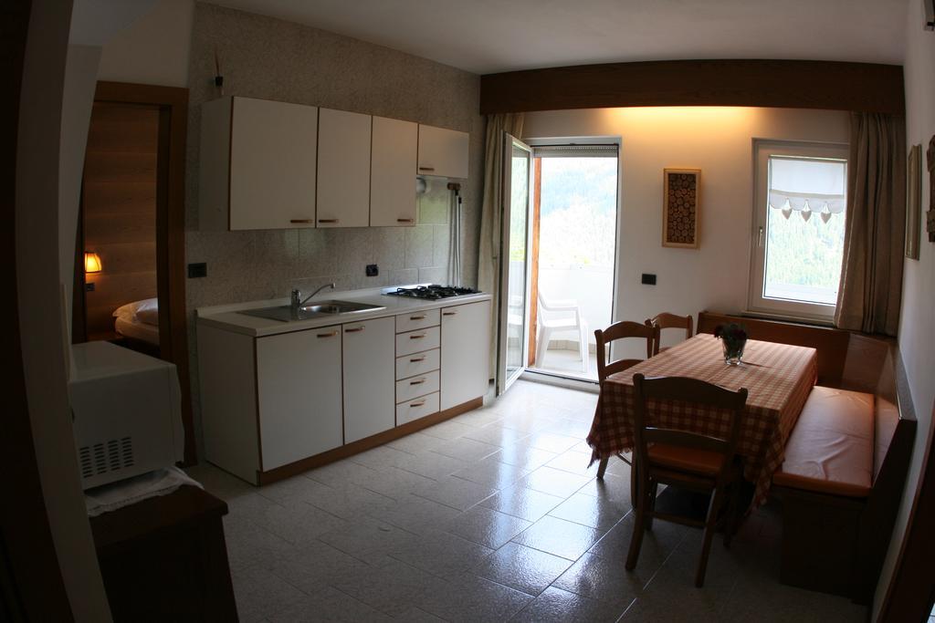 A. Paolo Apartments Vigo di Fassa Eksteriør billede